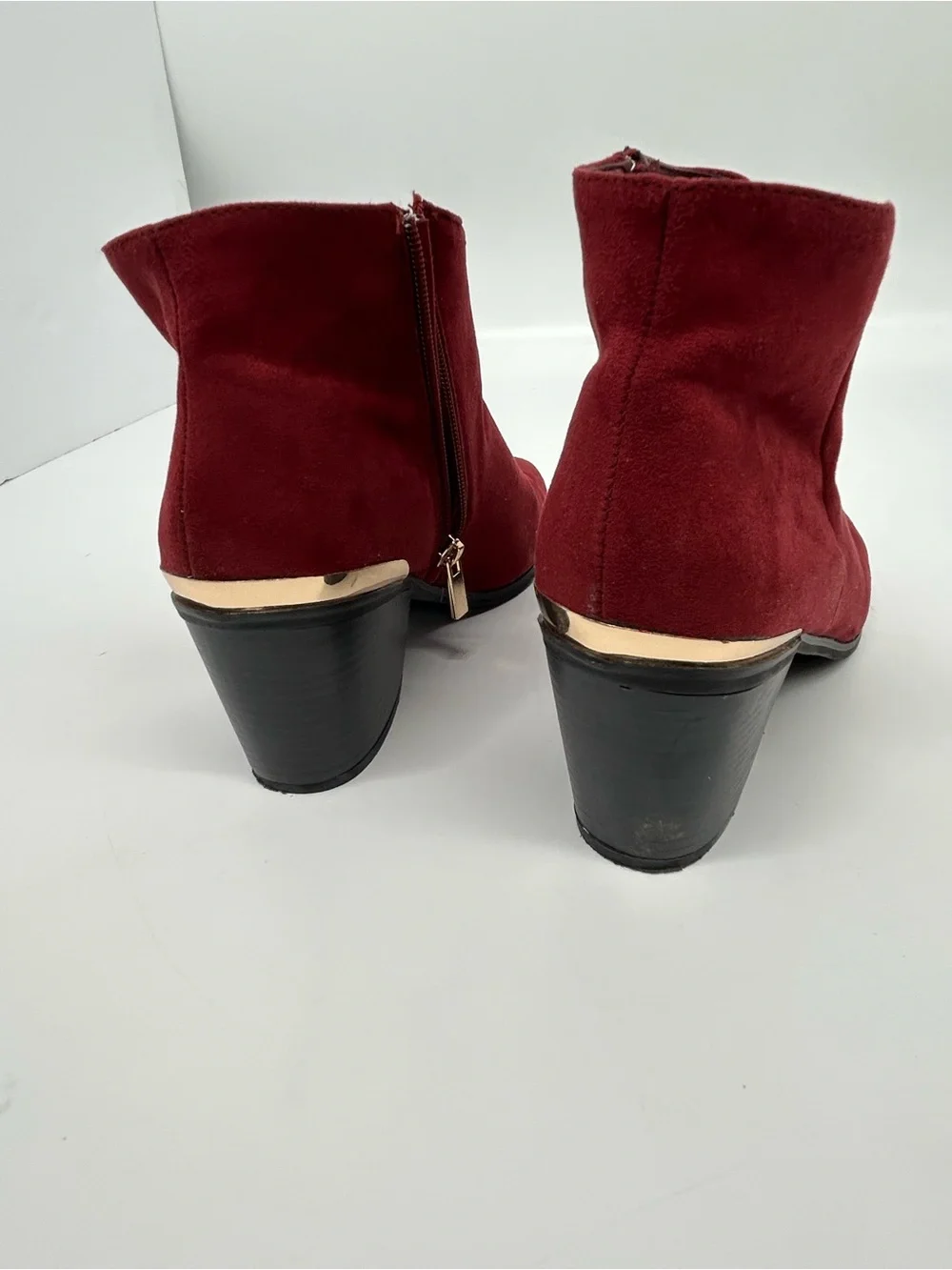 Bamboo Women’s  Burgundy Suede Ankle Boots size 10